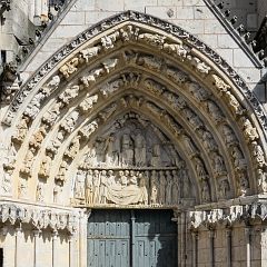 Bild "Poitiers_Kathedrale_Portal_links_02.jpg"
